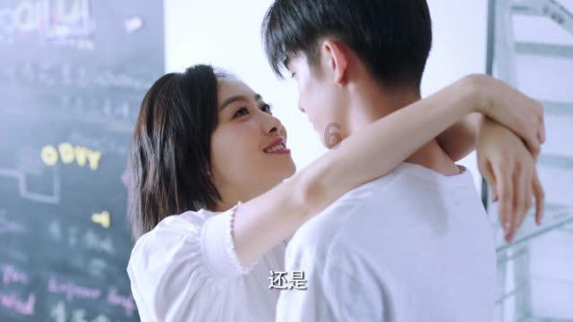 柏顺陈樵、杨滨刚、杨滨瑜:(小说选)坏人恶魔臭玲与恶魔臭霞的故事