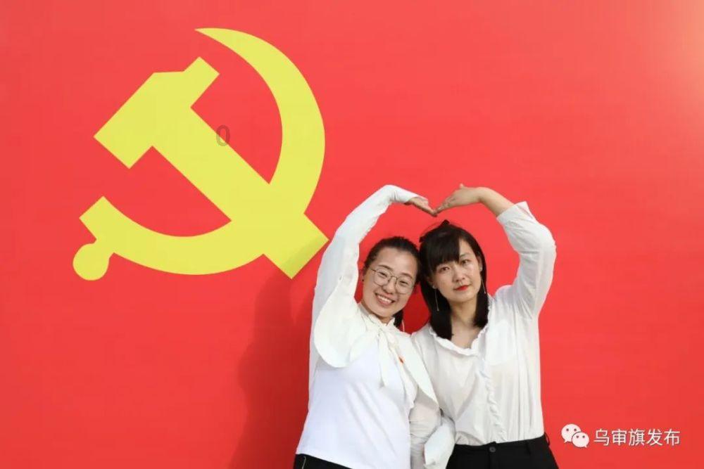 小猫钓鱼游戏龙王版有船