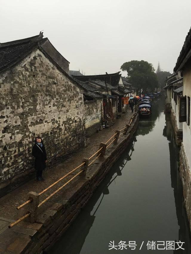 探索鬼步舞燃脂操第一课《8颠步》,每天坚持跑一跑,一个月瘦10斤——红迪网平台分享与讨论精彩内容