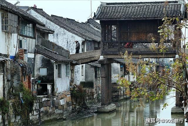 杀出重围人类分裂