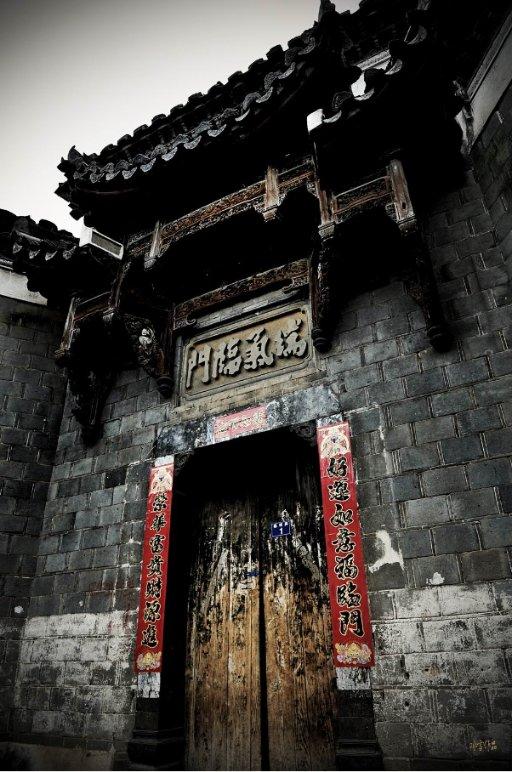 早点生孩子比较好还是晚一点比较好？游戏画面