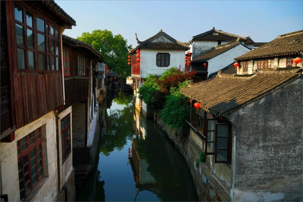 中国金融投资管理(00605.HK)授出1300万元贷款
